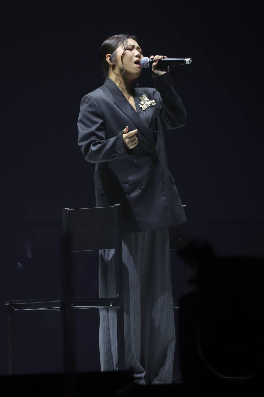 Alfred繼續邀請了吳林峰及鄧小巧等做嘉賓。